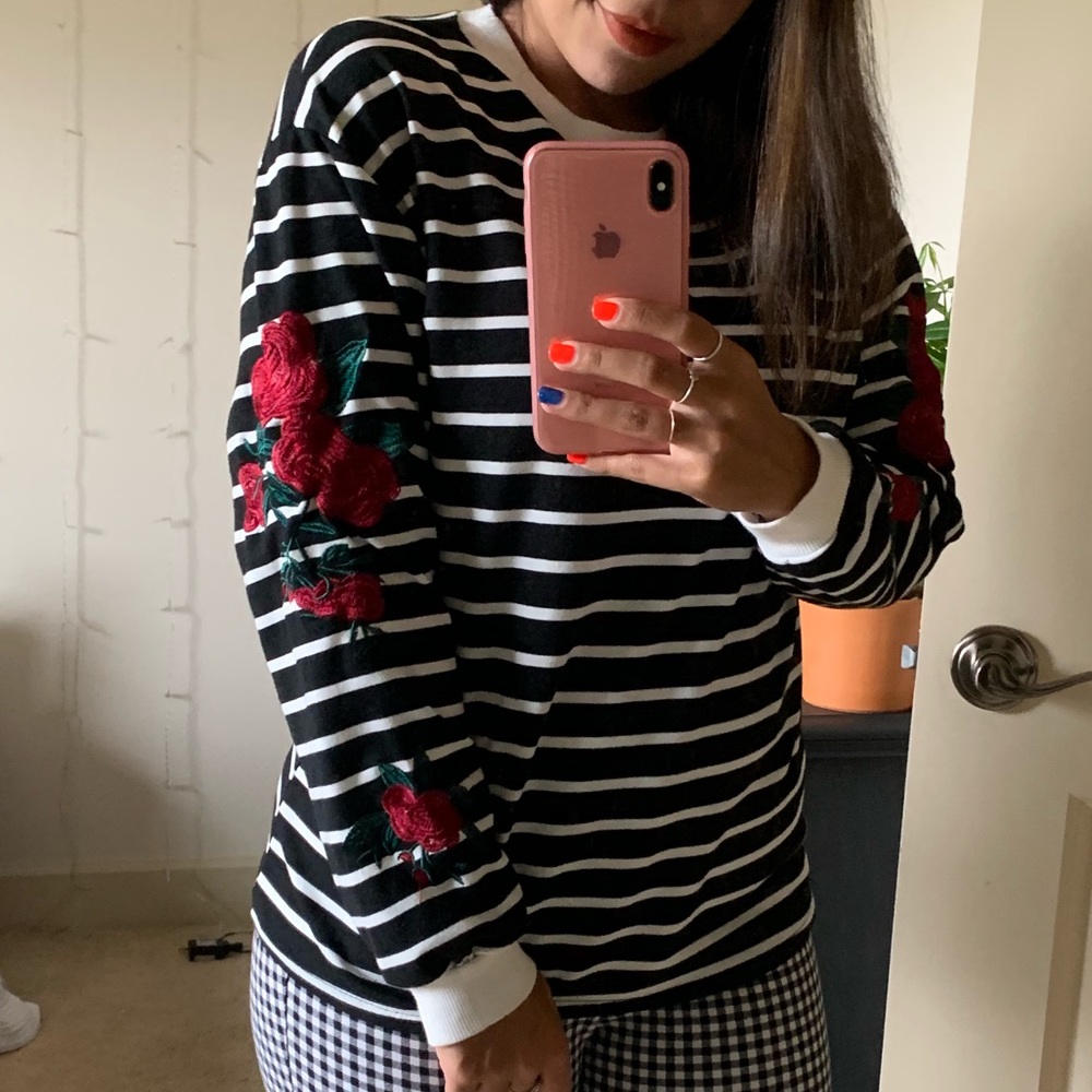 Rose embroidered sweater